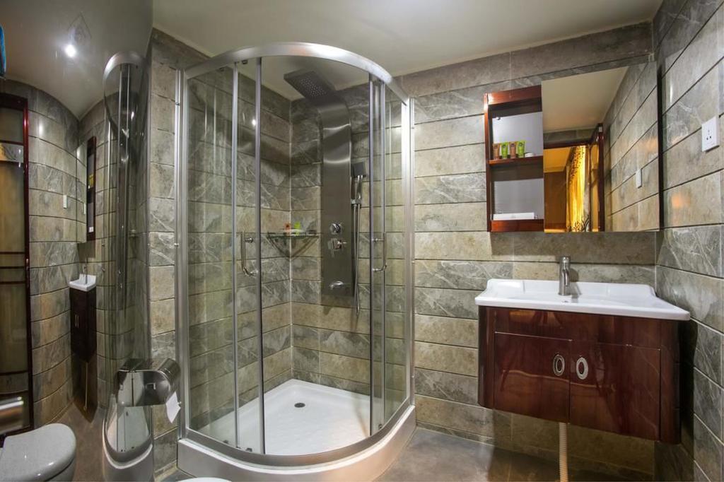 Hotel Noorjahan Grand Силхет Экстерьер фото